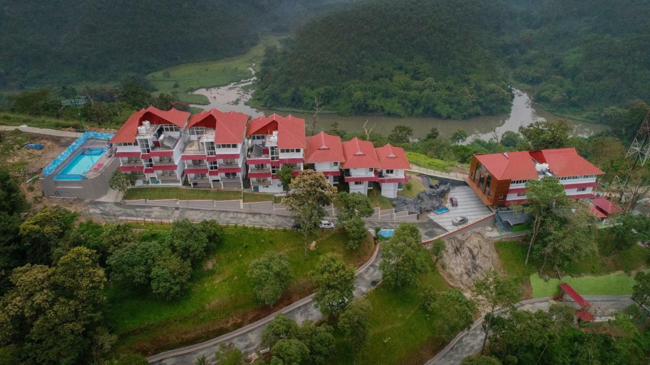 The Lake View Munnar Hotel Exterior photo